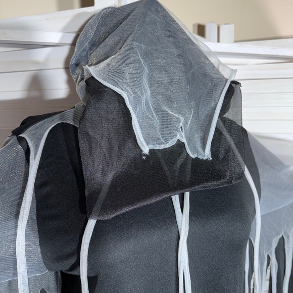 Spirit Ghoul Soul Eater Costume Black Grey White Size S - Picture 13 of 16